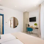 48 Bed and breakfast