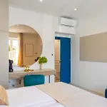 48 Bed and breakfast 4*