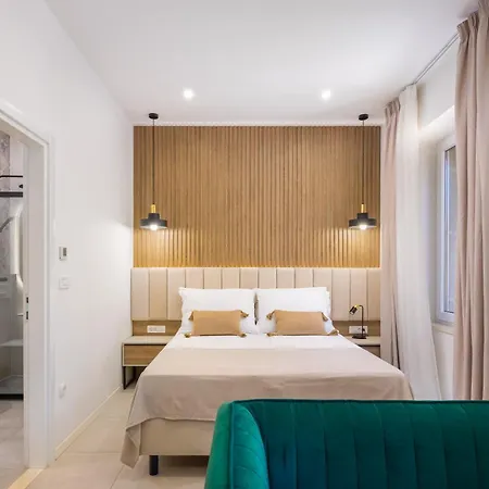 48 Bed & Breakfast Split