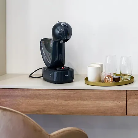 Alojamento de Acomodação e Pequeno-almoço 48 4*