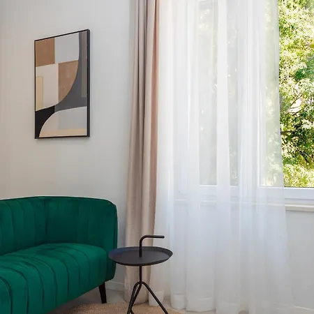 48 Couette-café Split