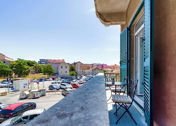 48 住宿加早餐酒店