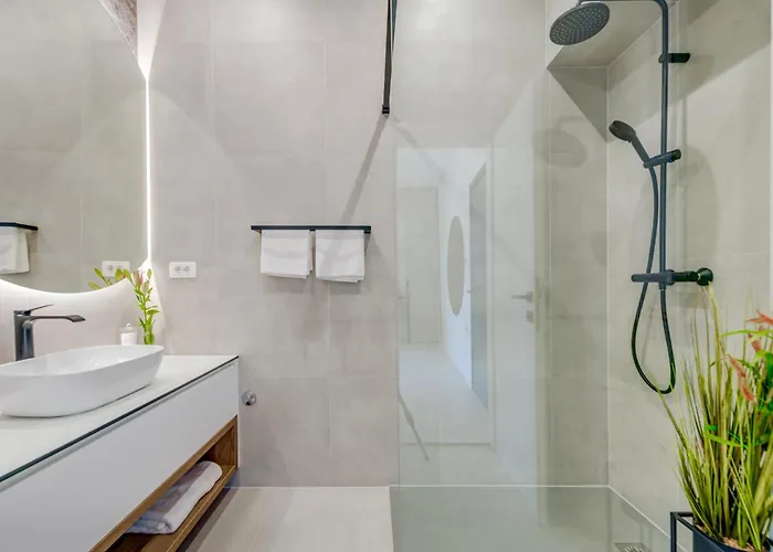 Bed & Breakfast 48 4*