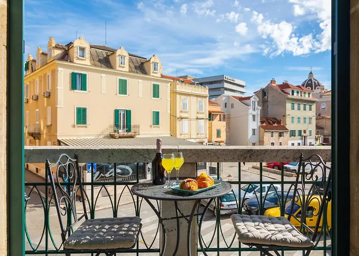 Bed & Breakfast 48 Split