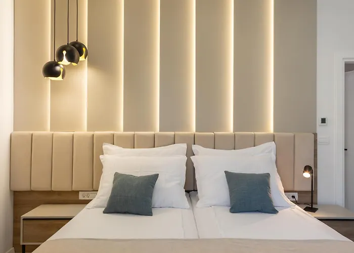 Bed & Breakfast 48 4*